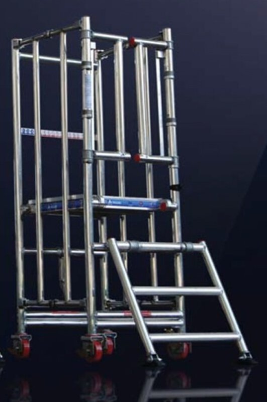 Podium Steps - 600x600mm (Dual Height 725 & 975mm) BS8620
